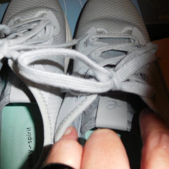 9.5m easy spirit SKIP2 SNEAKER LIGHT GRAY - Picture 10 of 11